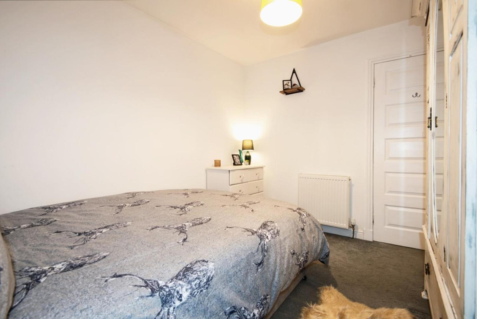 Charming 2 Bedroom Flat In The Heart Of Kirriemuir Eksteriør billede